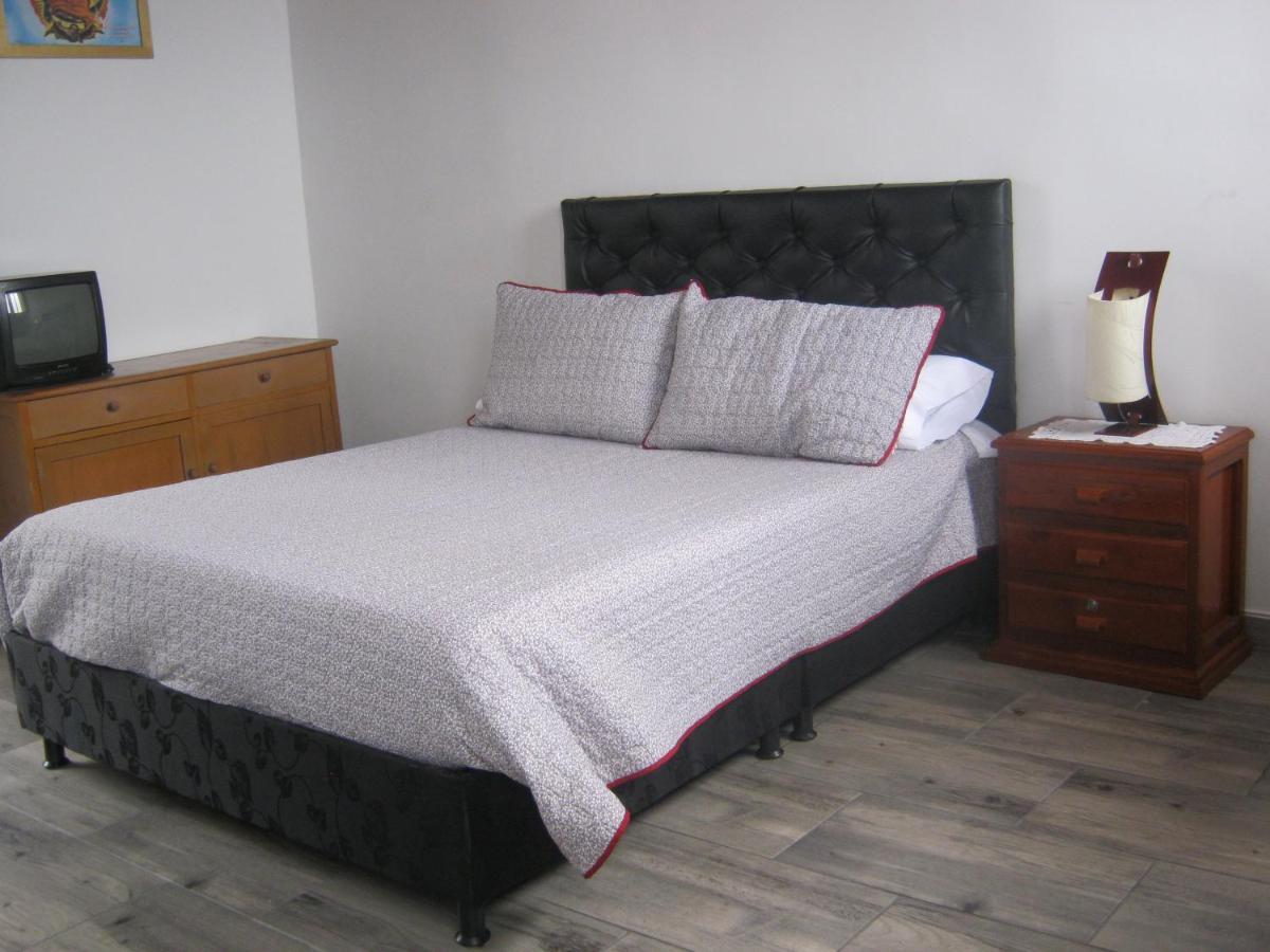 Angie'S House Bed & Breakfast Manizales Exterior photo